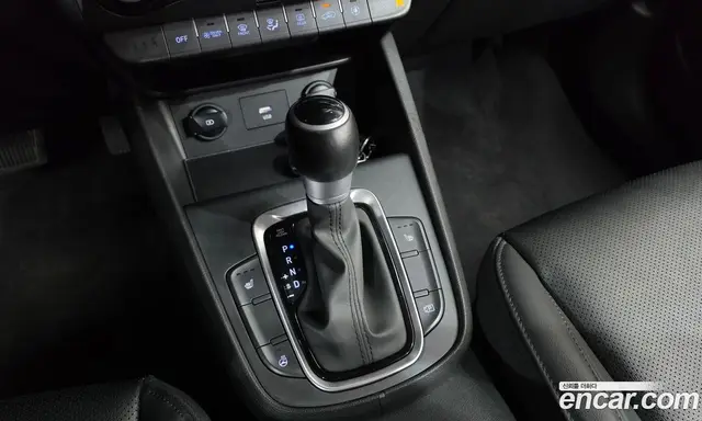 Hyundai Kona 2022 1.6 автомат (гидро), миниатюра 12