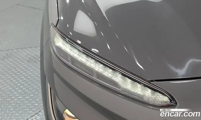 Hyundai Kona 2022 1.6 автомат (гидро), миниатюра 8