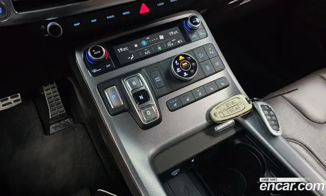 Hyundai Palisade 2023 2.2 автомат (гидро), миниатюра 12