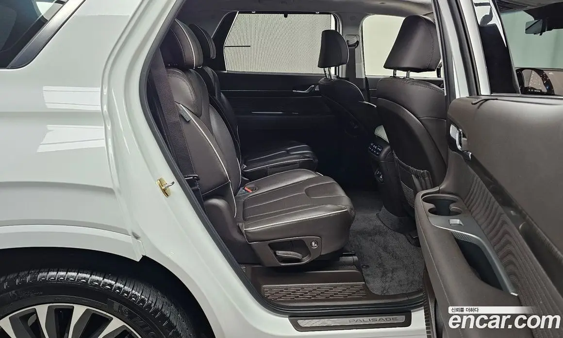 Hyundai Palisade 2023 2.2 автомат (гидро), фото 17