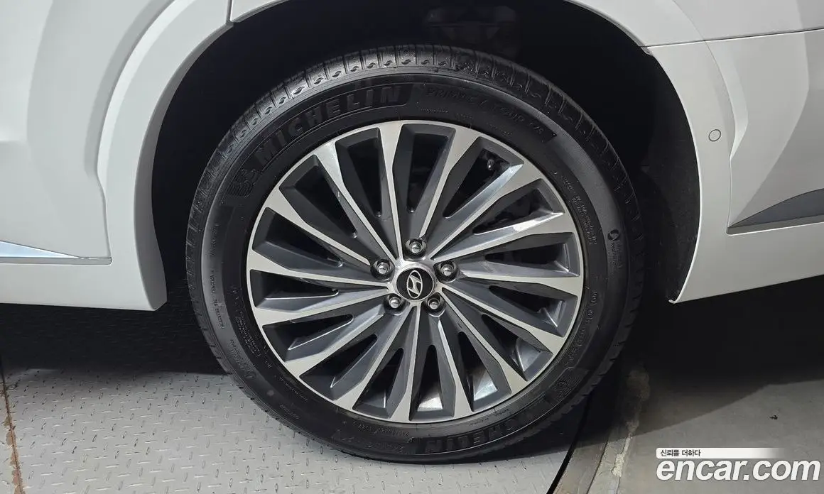 Hyundai Palisade 2023 2.2 автомат (гидро), фото 7 Hyundai Palisade 2023 2.2 автомат (гидро), фото 7