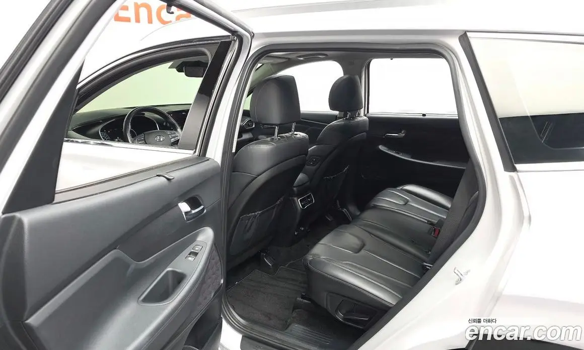 Hyundai Santa Fe 2020 2.2 автомат (гидро), фото 16