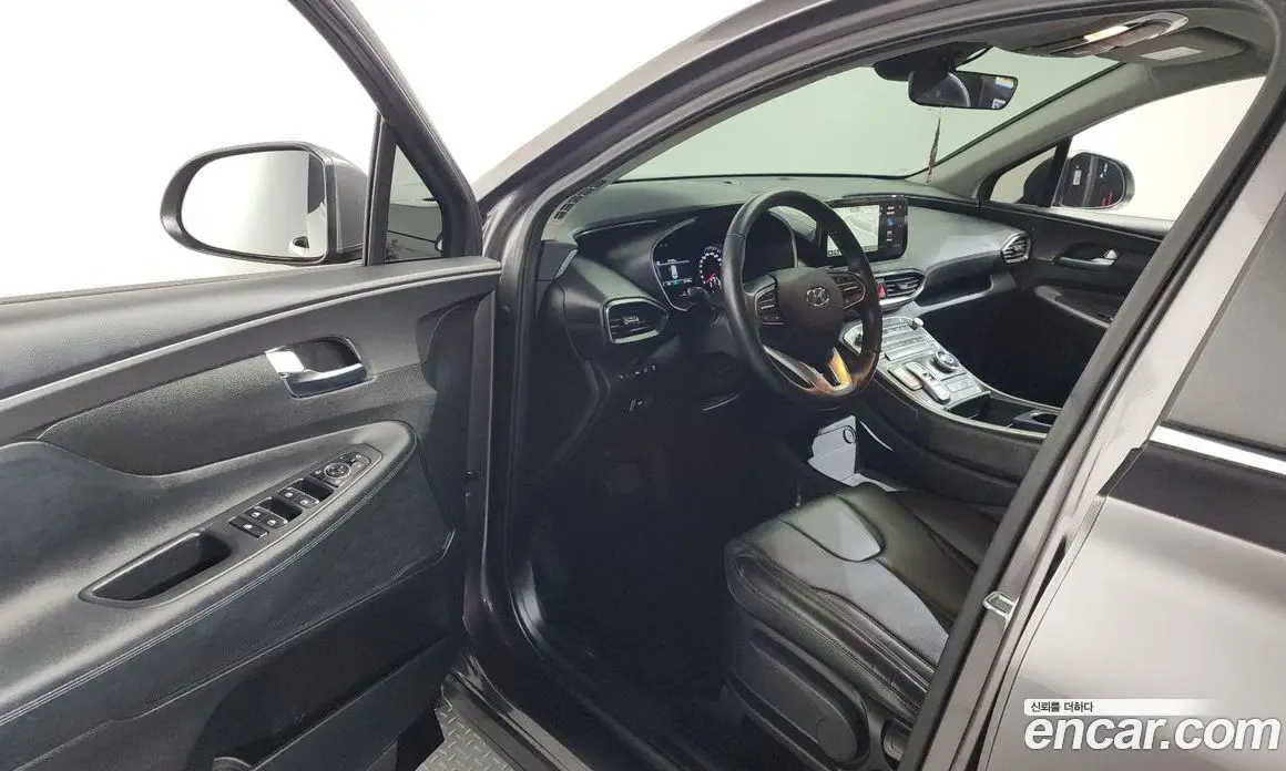 Hyundai Santa Fe 2022 1.6 автомат (гидро), фото 12 Hyundai Santa Fe 2022 1.6 автомат (гидро), фото 12