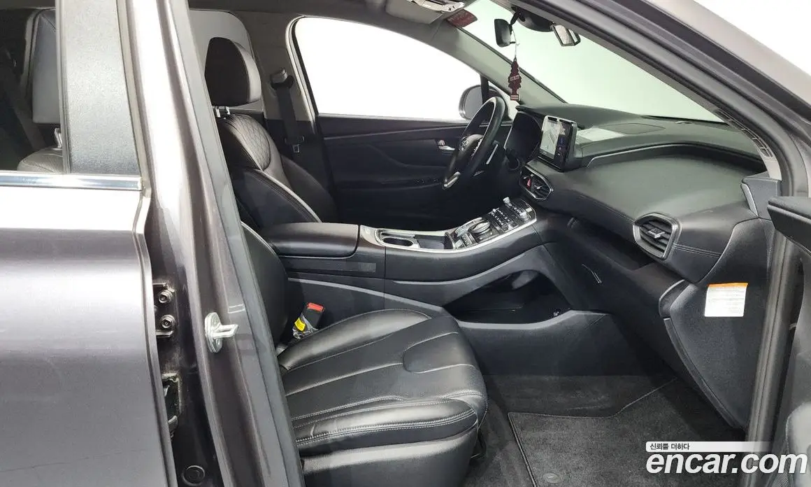 Hyundai Santa Fe 2022 1.6 автомат (гидро), фото 15 Hyundai Santa Fe 2022 1.6 автомат (гидро), фото 15