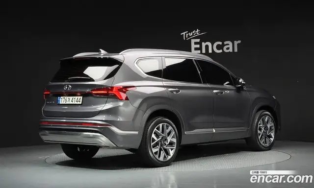 Hyundai Santa Fe 2022 2.5 автомат (гидро), миниатюра 2 Hyundai Santa Fe 2022 2.5 автомат (гидро), миниатюра 2