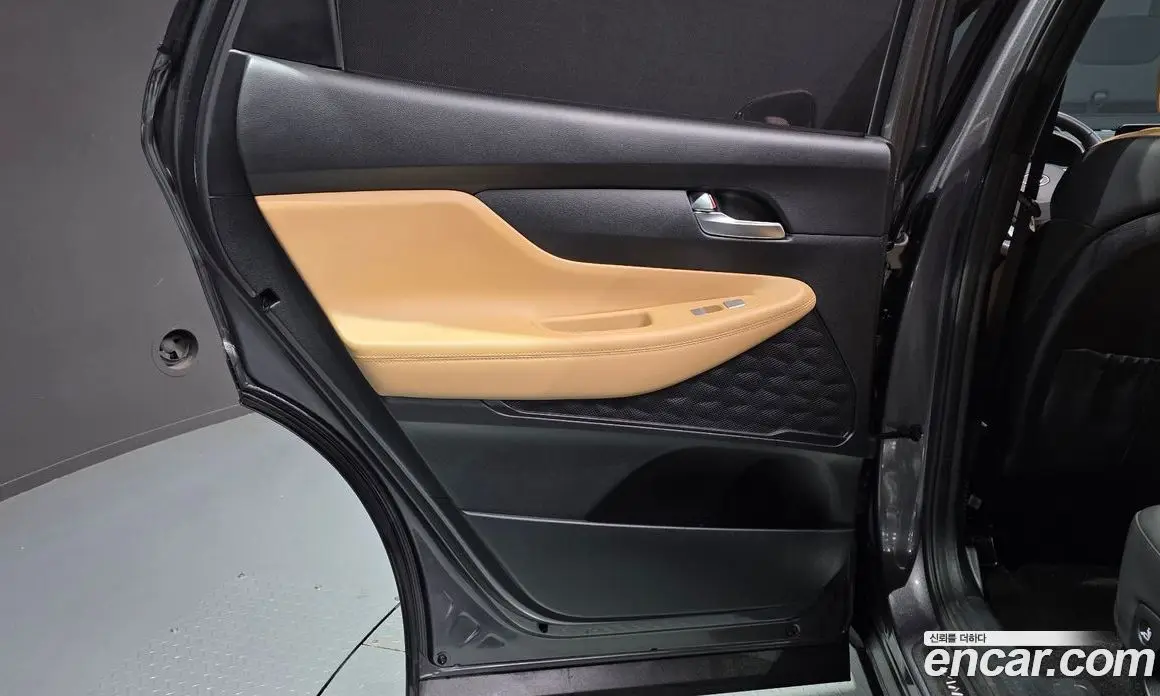 Hyundai Santa Fe 2022 2.5 автомат (гидро), фото 15 Hyundai Santa Fe 2022 2.5 автомат (гидро), фото 15