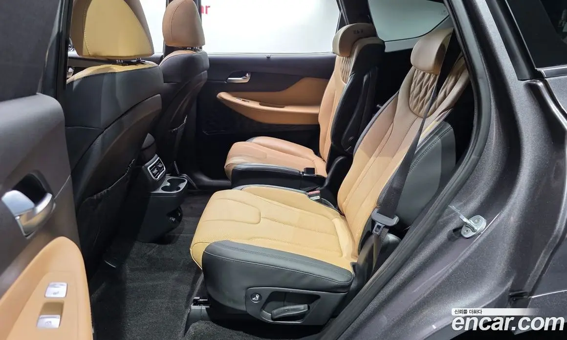 Hyundai Santa Fe 2022 2.5 автомат (гидро), фото 17 Hyundai Santa Fe 2022 2.5 автомат (гидро), фото 17