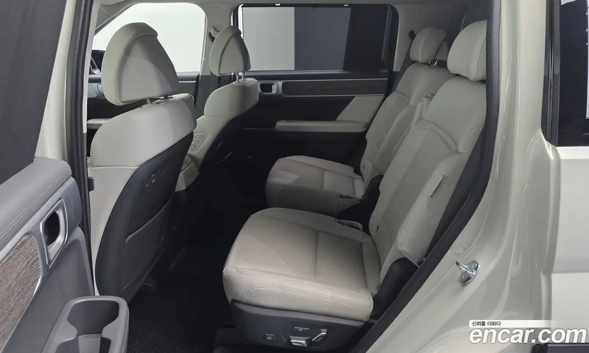 Hyundai Santa Fe 2024 2.5 автомат (гидро), фото 19 Hyundai Santa Fe 2024 2.5 автомат (гидро), фото 19
