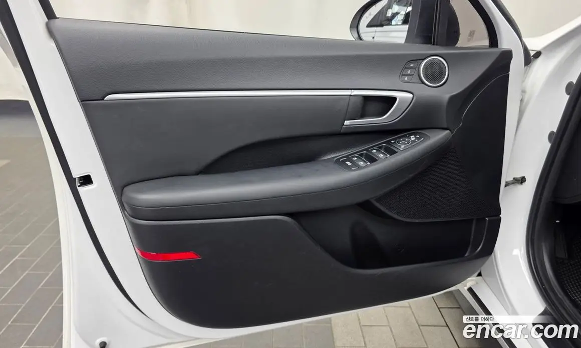 Hyundai Sonata 2019 2.0 автомат (гидро), фото 14