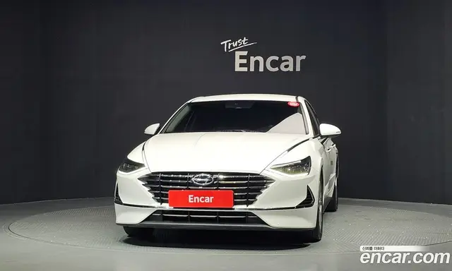 Hyundai Sonata 2019 2.0 автомат (гидро), миниатюра 3