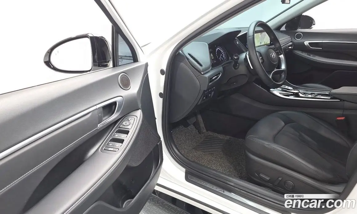 Hyundai Sonata 2022 2.0 автомат (гидро), фото 13 Hyundai Sonata 2022 2.0 автомат (гидро), фото 13