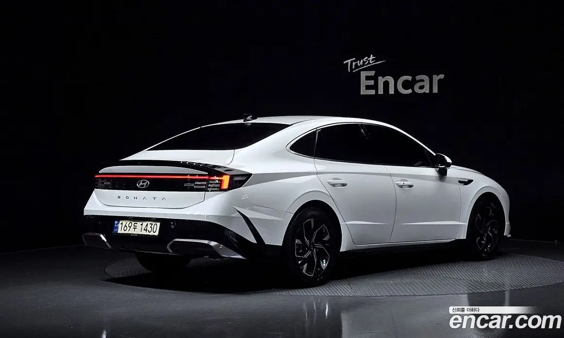 Hyundai Sonata 2023 2.0 автомат (гидро), фото 1 Hyundai Sonata 2023 2.0 автомат (гидро), фото 1