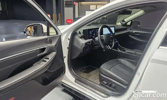 Hyundai Sonata 2023 2.0 автомат (гидро), миниатюра 12