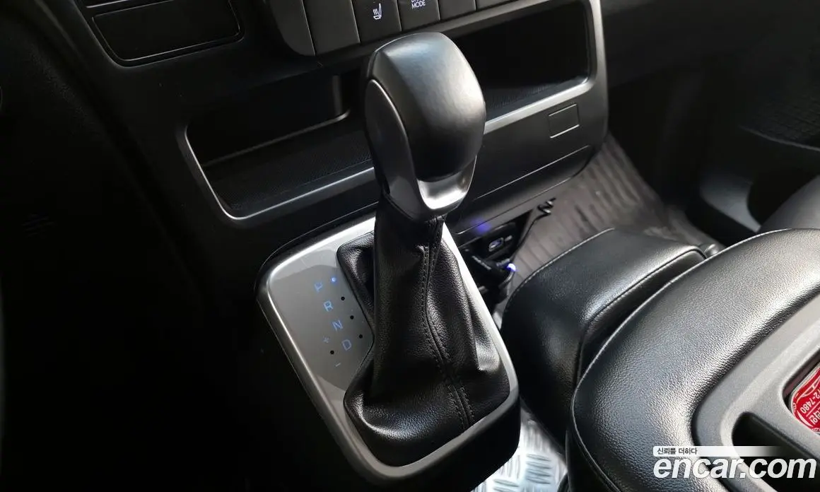 Hyundai Staria 2021 2.2 автомат (гидро), фото 12 Hyundai Staria 2021 2.2 автомат (гидро), фото 12