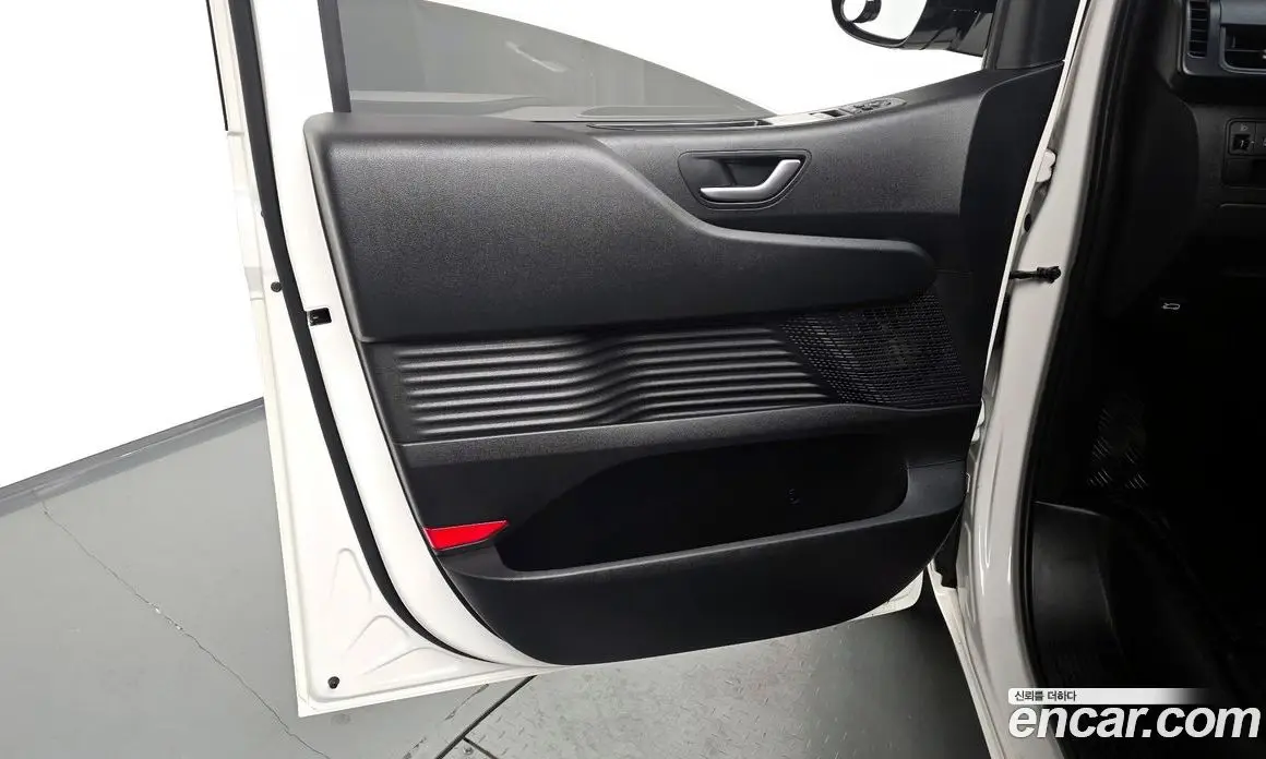 Hyundai Staria 2021 2.2 автомат (гидро), фото 14 Hyundai Staria 2021 2.2 автомат (гидро), фото 14