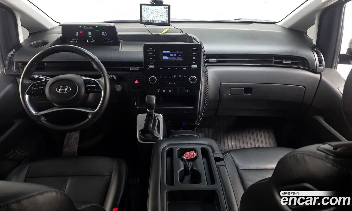Hyundai Staria 2021 2.2 автомат (гидро), фото 10 Hyundai Staria 2021 2.2 автомат (гидро), фото 10