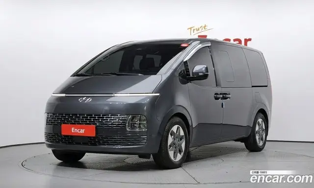 Hyundai Staria, 2021, 37 443 км