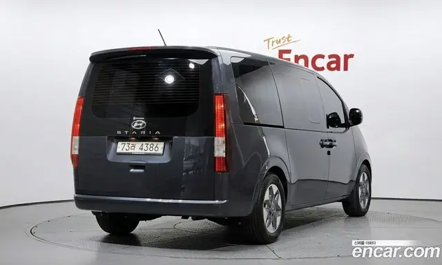 Hyundai Staria 2021 2.2 автомат (гидро), миниатюра 2