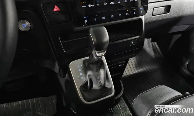 Hyundai Staria 2021 2.2 автомат (гидро), миниатюра 12