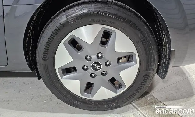 Hyundai Staria 2021 2.2 автомат (гидро), миниатюра 7
