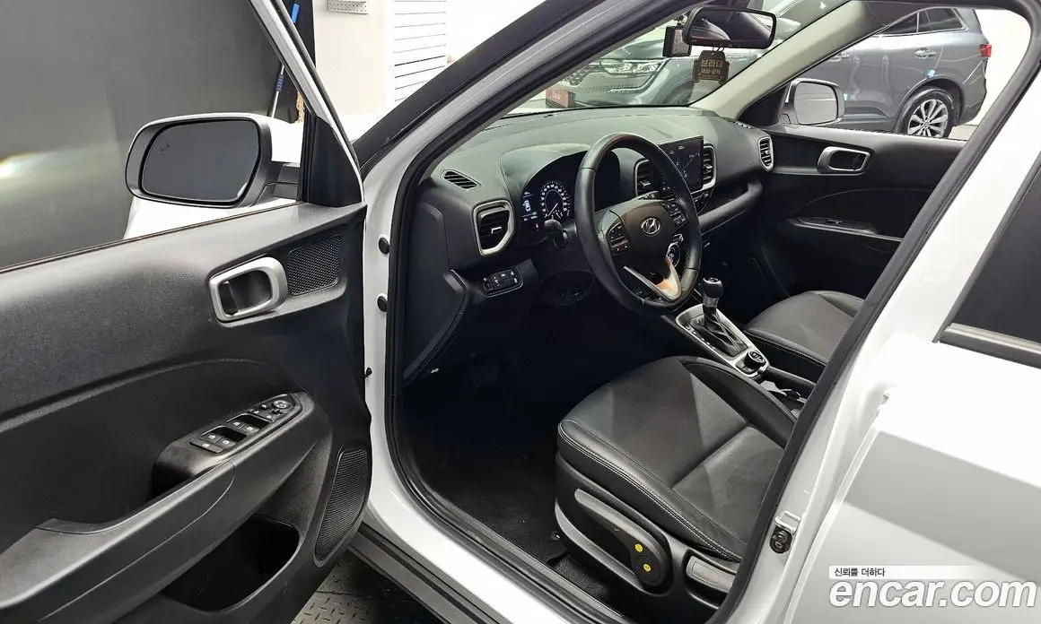Hyundai Venue 2021 1.6 автомат (гидро), фото 12 Hyundai Venue 2021 1.6 автомат (гидро), фото 12