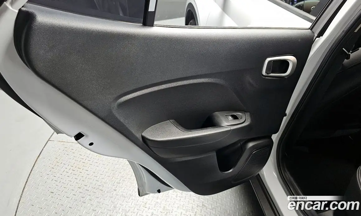Hyundai Venue 2021 1.6 автомат (гидро), фото 14 Hyundai Venue 2021 1.6 автомат (гидро), фото 14