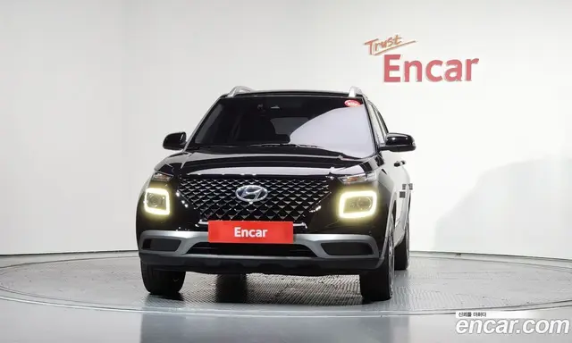 Hyundai Venue 2022 1.6 автомат (гидро), миниатюра 3 Hyundai Venue 2022 1.6 автомат (гидро), миниатюра 3