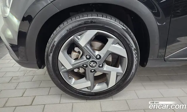 Hyundai Venue 2022 1.6 автомат (гидро), миниатюра 5 Hyundai Venue 2022 1.6 автомат (гидро), миниатюра 5