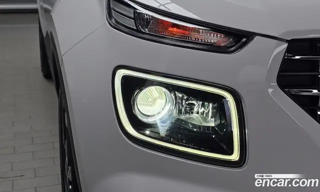 Hyundai Venue 2023 1.6 автомат (гидро), миниатюра 8 Hyundai Venue 2023 1.6 автомат (гидро), миниатюра 8