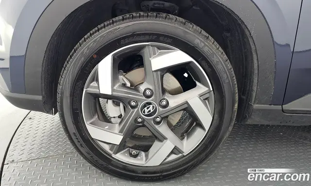 Hyundai Venue 2025 1.6 автомат (гидро), миниатюра 4 Hyundai Venue 2025 1.6 автомат (гидро), миниатюра 4