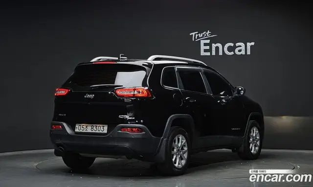 Jeep Cherokee 2017 2.4 автомат (гидро), миниатюра 2 Jeep Cherokee 2017 2.4 автомат (гидро), миниатюра 2