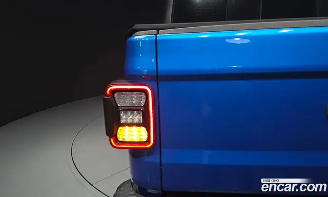 Jeep Gladiator 2021 3.6 автомат (гидро), миниатюра 9 Jeep Gladiator 2021 3.6 автомат (гидро), миниатюра 9