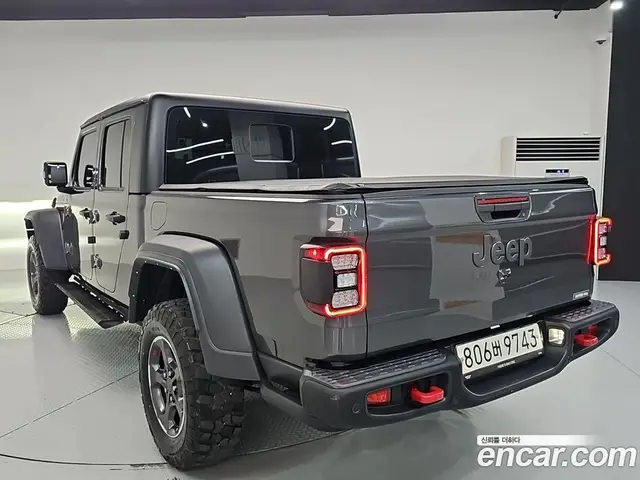 Jeep Gladiator 2022 3.6 автомат (гидро), миниатюра 3 Jeep Gladiator 2022 3.6 автомат (гидро), миниатюра 3