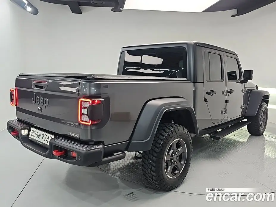 Jeep Gladiator 2022 3.6 автомат (гидро), фото 4 Jeep Gladiator 2022 3.6 автомат (гидро), фото 4