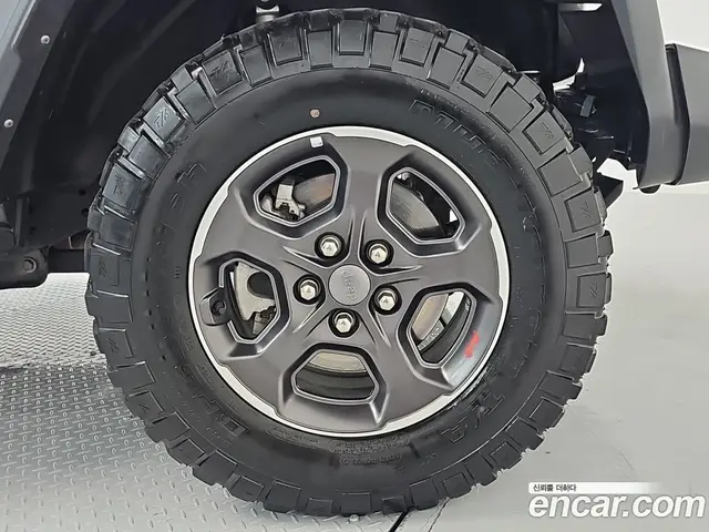Jeep Gladiator 2022 3.6 автомат (гидро), миниатюра 5 Jeep Gladiator 2022 3.6 автомат (гидро), миниатюра 5