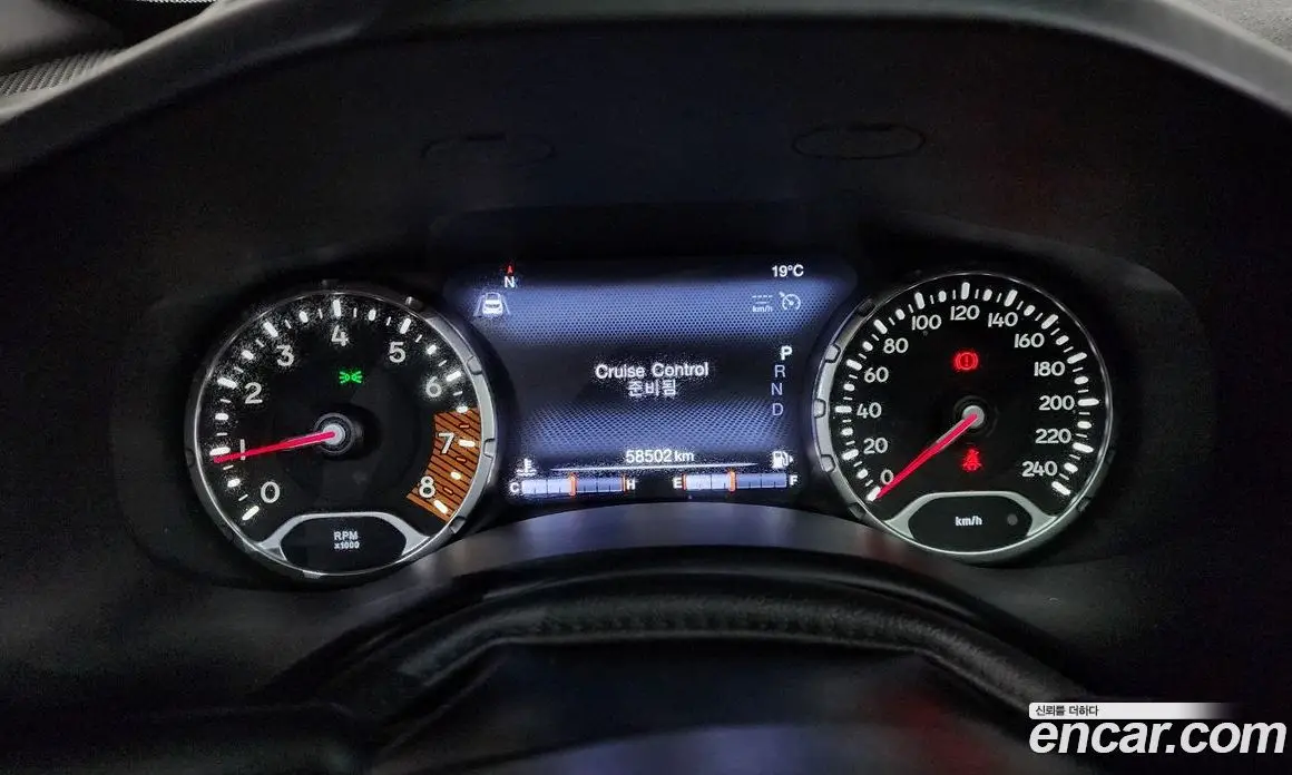 Jeep Renegade 2021 2.4 автомат (гидро), фото 11 Jeep Renegade 2021 2.4 автомат (гидро), фото 11