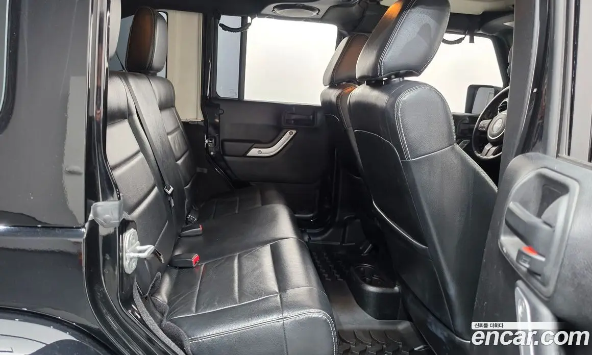 Jeep Wrangler 2012 2.8 автомат (гидро), фото 12