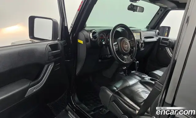 Jeep Wrangler 2012 2.8 автомат (гидро), миниатюра 10