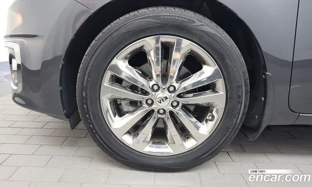 Kia Carnival 2017 2.2 автомат (гидро), миниатюра 5 Kia Carnival 2017 2.2 автомат (гидро), миниатюра 5
