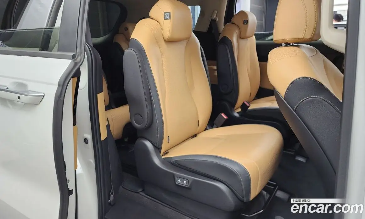 Kia Carnival 2022 2.2 автомат (гидро), фото 17 Kia Carnival 2022 2.2 автомат (гидро), фото 17