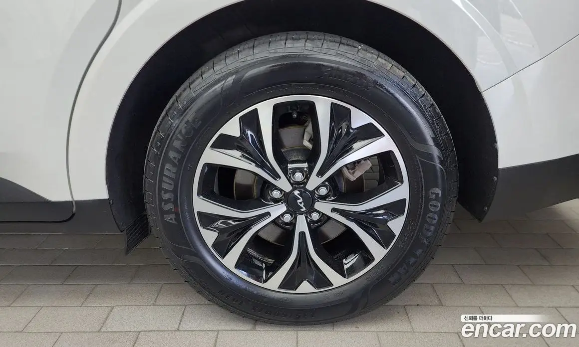 Kia Carnival 2022 2.2 автомат (гидро), фото 6 Kia Carnival 2022 2.2 автомат (гидро), фото 6