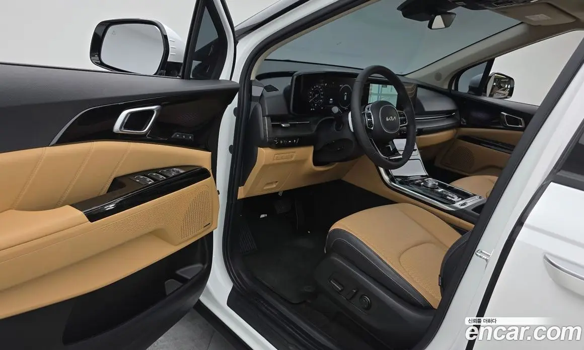 Kia Carnival 2022 2.2 автомат (гидро), фото 10