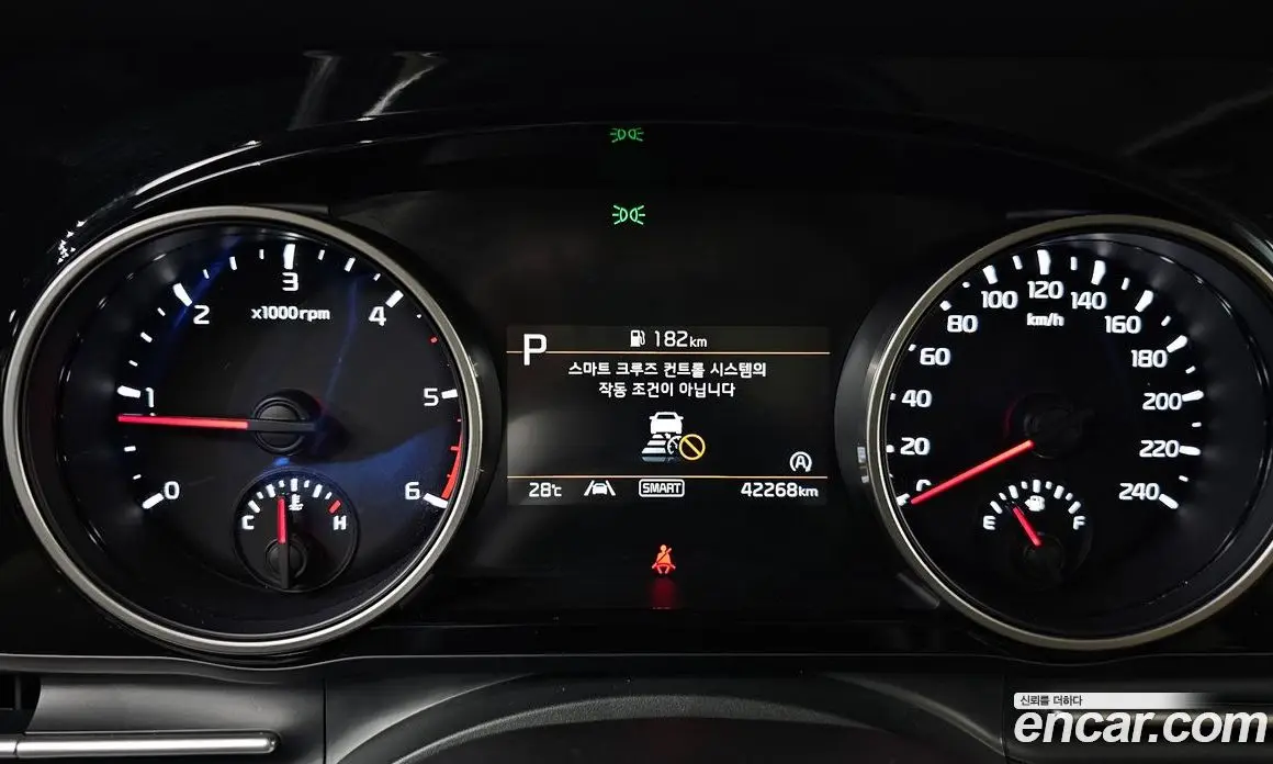 Kia Carnival 2023 2.2 автомат (гидро), фото 11 Kia Carnival 2023 2.2 автомат (гидро), фото 11