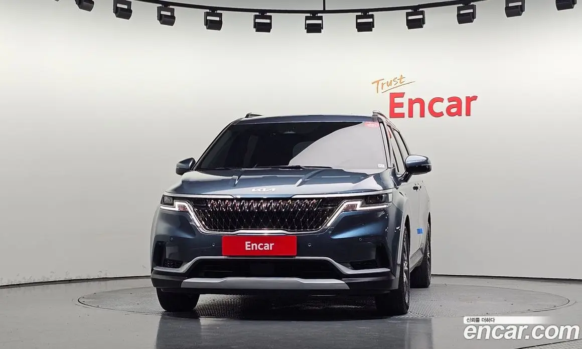 Kia Carnival 2023 2.2 автомат (гидро), фото 3 Kia Carnival 2023 2.2 автомат (гидро), фото 3