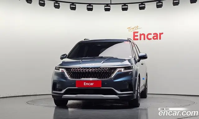 Kia Carnival 2023 2.2 автомат (гидро), миниатюра 3 Kia Carnival 2023 2.2 автомат (гидро), миниатюра 3