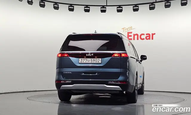 Kia Carnival 2023 2.2 автомат (гидро), миниатюра 4 Kia Carnival 2023 2.2 автомат (гидро), миниатюра 4
