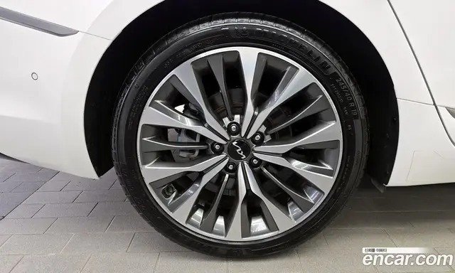 Kia K8 2023 2.5 автомат (гидро), миниатюра 5