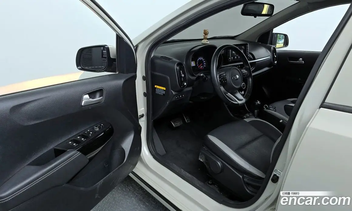 Kia Morning 2019 1.0 автомат (гидро), фото 12 Kia Morning 2019 1.0 автомат (гидро), фото 12