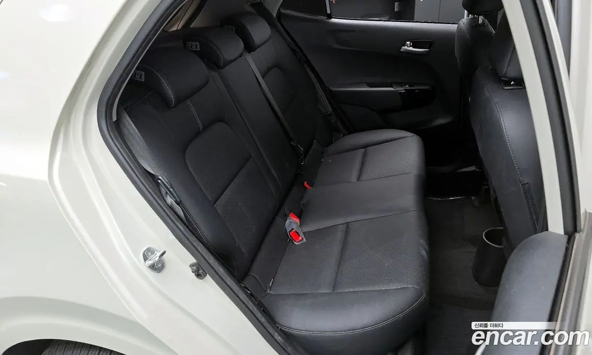 Kia Morning 2019 1.0 автомат (гидро), фото 17 Kia Morning 2019 1.0 автомат (гидро), фото 17