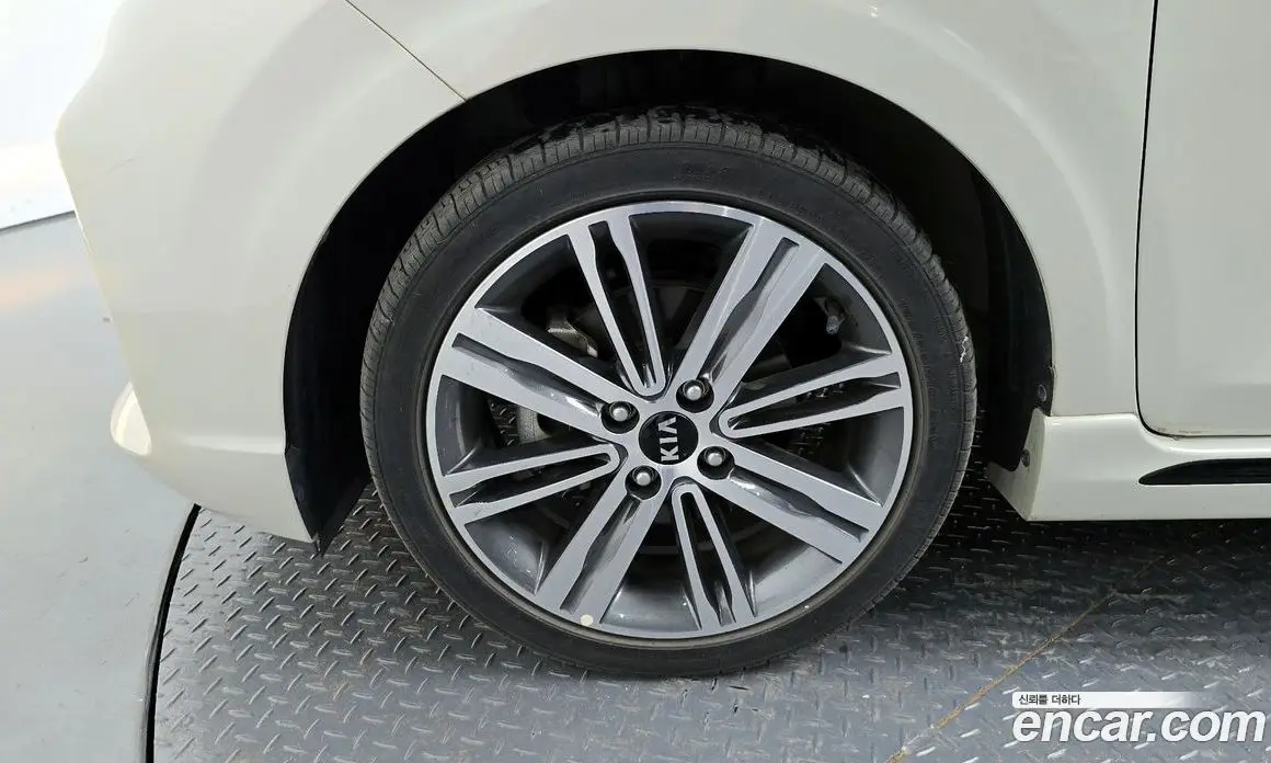 Kia Morning 2019 1.0 автомат (гидро), фото 4 Kia Morning 2019 1.0 автомат (гидро), фото 4